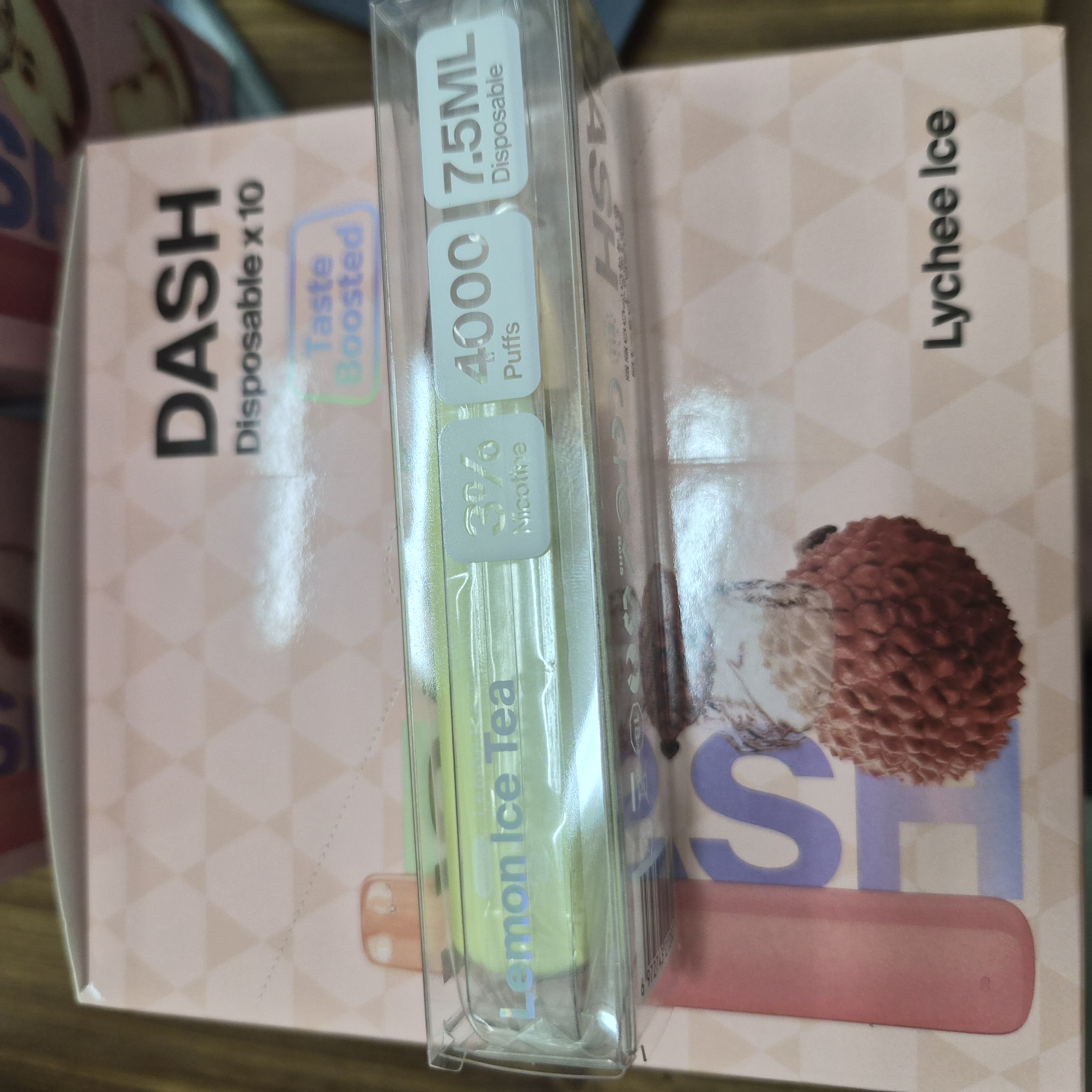 鸭嘴兽冰红茶