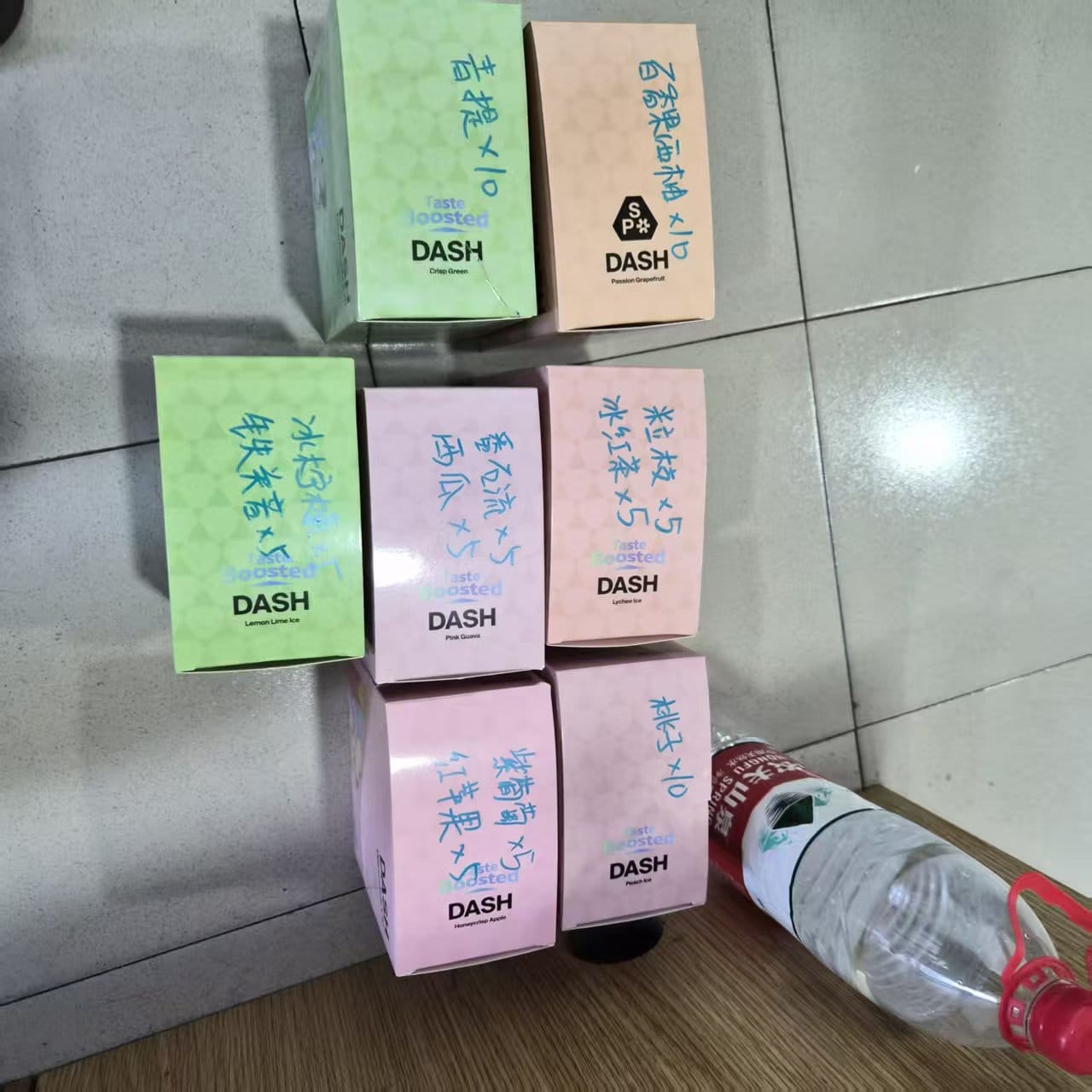 鸭嘴兽冰红茶